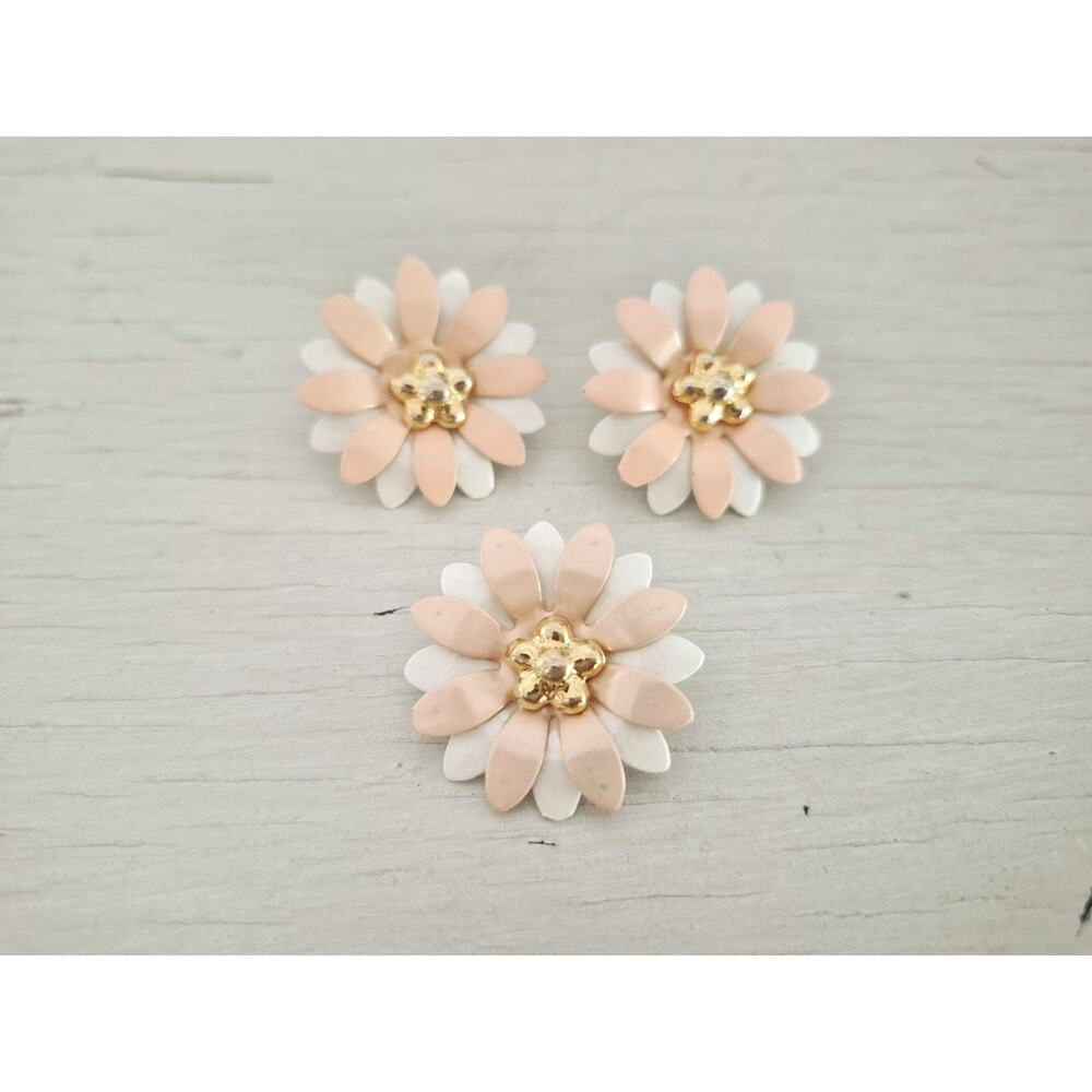 Bllush Pink and White Layered Enamel Metal Flower Brooch and Earring Set